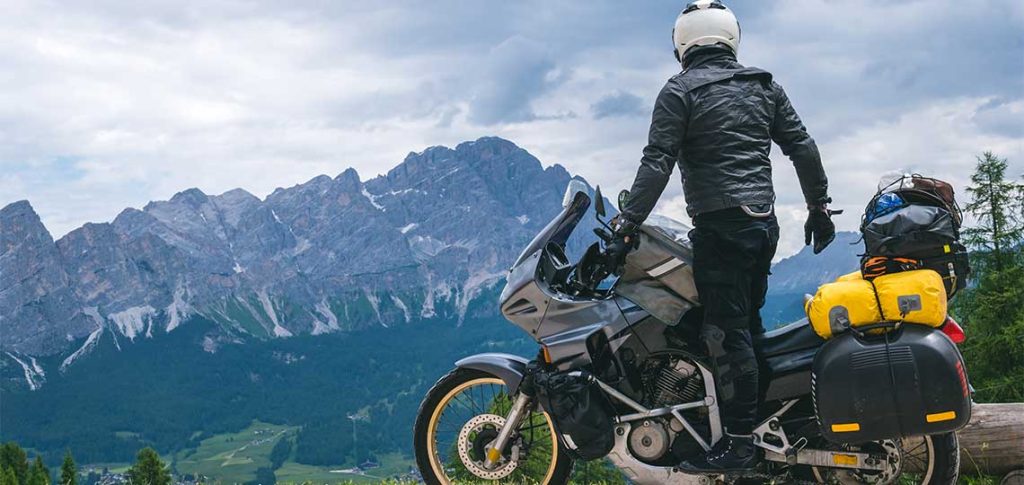 Les meilleurs itinéraires de voyage à moto pour découvrir la France